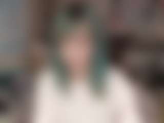LoreTrusler's Live Sex Cam Show