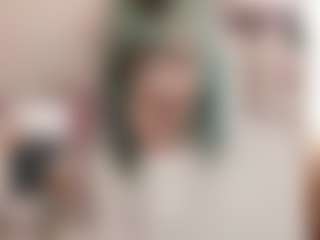 LoreTrusler's Live Sex Cam Show