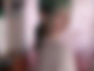 LoreTrusler's Live Sex Cam Show