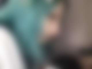 LoreTrusler's Live Sex Cam Show