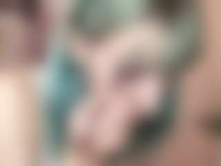 Live cam show with LoreTrusler - Erotic Dance on Milfs Live