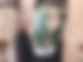 LoreTrusler's Live Sex Cam Show