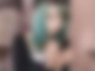 LoreTrusler's Live Sex Cam Show