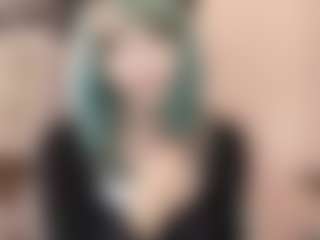 LoreTrusler's Live Sex Cam Show