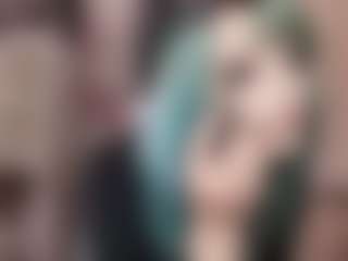 Live cam show with LoreTrusler - Fingering on Streamer API