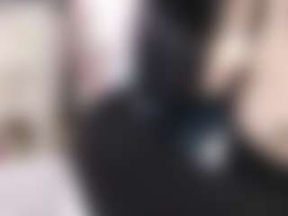 LoreTrusler's Live Sex Cam Show