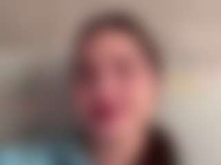 Live cam show with MandyAnanias - Oil on Strip Flash - Live Sex Shows