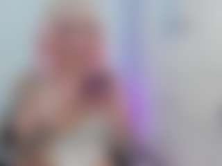 maya-888888's Live Sex Cam Show