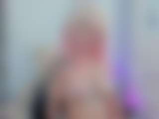 maya-888888's Live Sex Cam Show