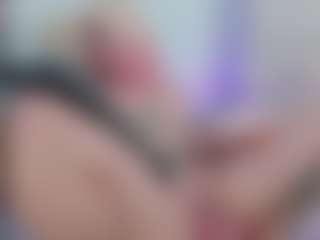 maya-888888's Live Sex Cam Show
