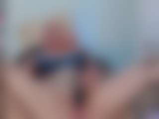 maya-888888's Live Sex Cam Show