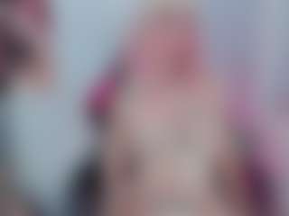maya-888888's Live Sex Cam Show