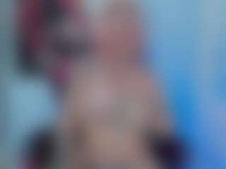 maya-888888's Live Sex Cam Show
