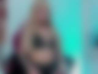 maya-888888's Live Sex Cam Show