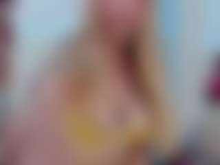maya-888888's Live Sex Cam Show