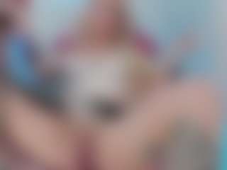 maya-888888's Live Sex Cam Show