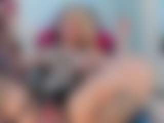 maya-888888's Live Sex Cam Show