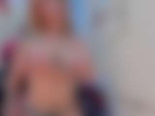 maya-888888's Live Sex Cam Show