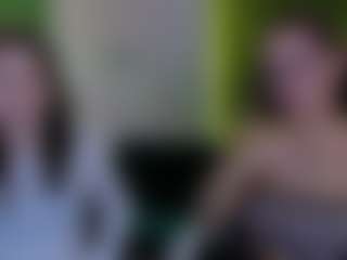 Live cam show with mia-lay - Average on ObeyMaria
