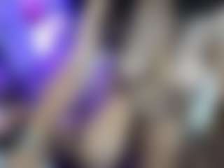 Live cam show with MiaWant - Thin on TastyBlacksLive