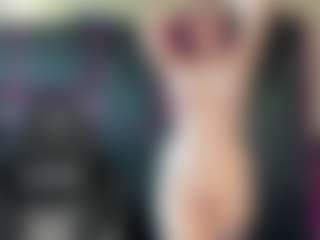 Neon-Baddie's Live Sex Cam Show