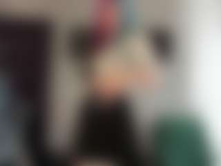 Neon-Baddie's Live Sex Cam Show
