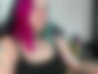 Live cam show with Neon-Baddie - Nipple Piercings on sexylive.show