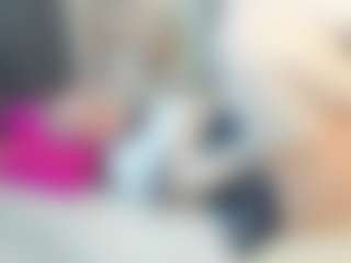 Live cam show with Nicole-amour - Facial Piercings on Dolls Live
