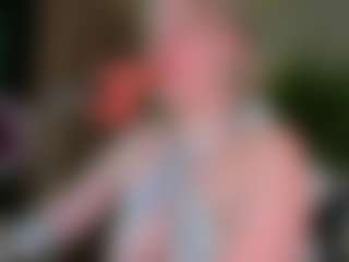 Live cam show with Nicole-amour - Blue Eyes on camgirlchat.live