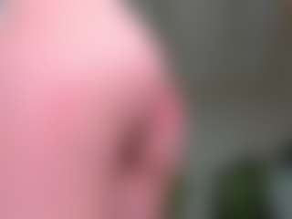 Live cam show with Nicole-amour - Average on Milf Play