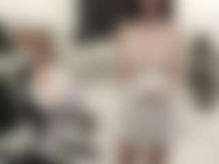 Live cam show with PeiDebo - Upskirt on Camsoda