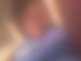 queenjc's Live Sex Cam Show