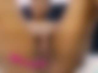 Live cam show with victoriabrownx - Bald on Camsoda