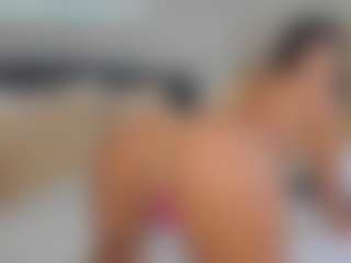 Alaiah-Lopez's Live Sex Cam Show