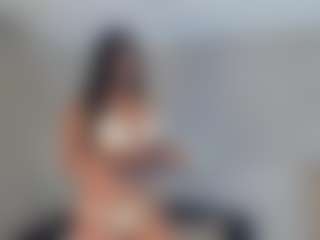 Live cam show with Alaiah-Lopez - Latina on Camsoda | colombia