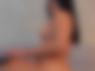 Alaiah-Lopez's Live Sex Cam Show