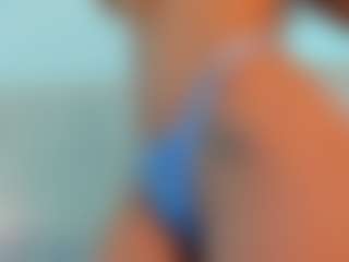 Live cam show with Alaiah-Lopez - Erotic Dance on Instabang