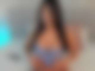 Alaiah-Lopez's Live Sex Cam Show