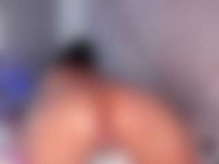 Live cam show with Ashley-Owenns - Spank on Gym Cam Girls