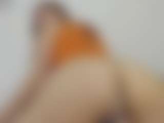 CarlinDiaz's Live Sex Cam Show