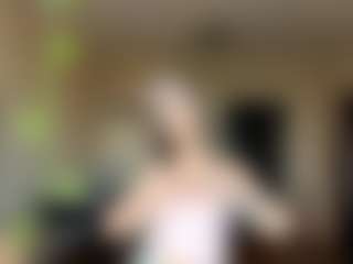 Live cam show with ChantalMennen - College on Camsoda