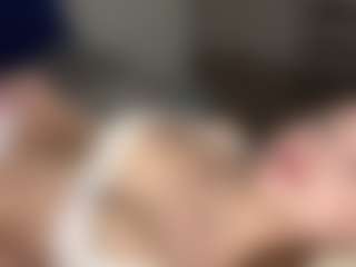 Live cam show with AvaNova - Strapon on livesuperchat.net