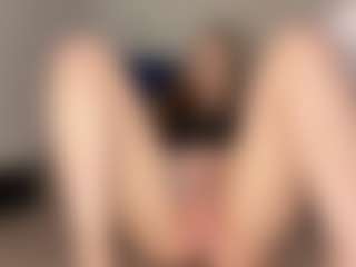 Live cam show with AvaNova - Ass Bouncing on Camsoda
