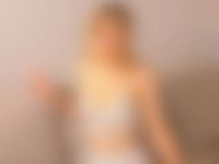 cuteloat's Live Sex Cam Show