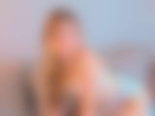 cuteloat's Live Sex Cam Show