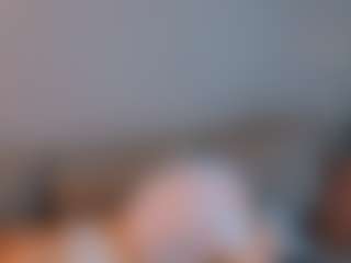 cuteloat's Live Sex Cam Show
