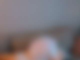 cuteloat's Live Sex Cam Show