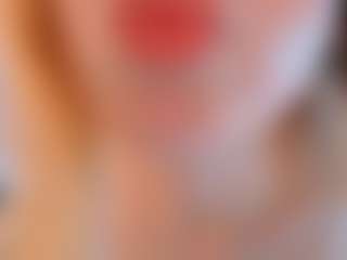 cuteloat's Live Sex Cam Show