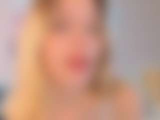 cuteloat's Live Sex Cam Show