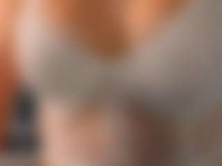 cuteloat's Live Sex Cam Show
